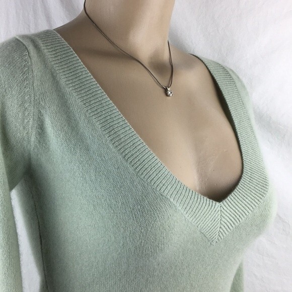 Arden B 100% Cashmere Pistachio Green Long Sleeve sweater S - Picture 3 of 9